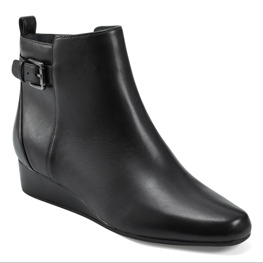 Easy Spirit Black Leather Booties
